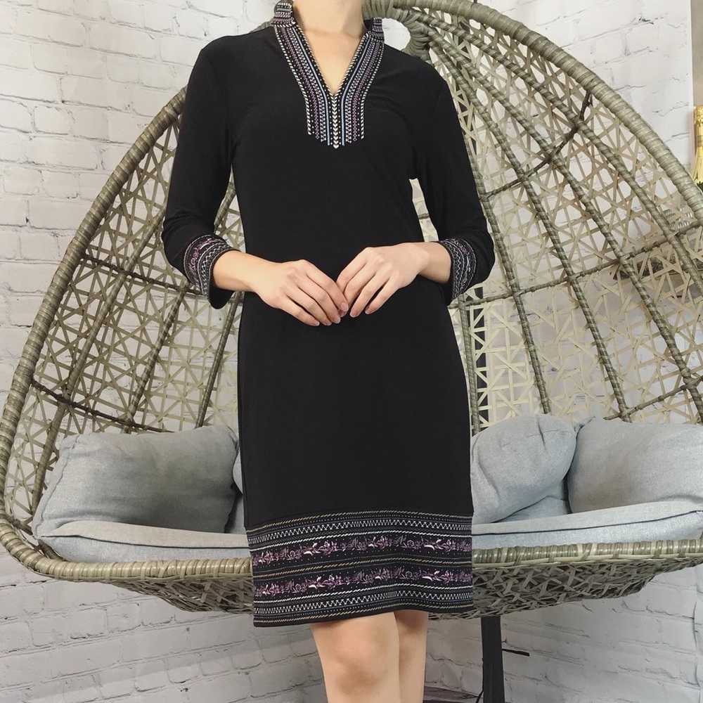🔥WHBM Vintage Long Sleeve Dress - Black